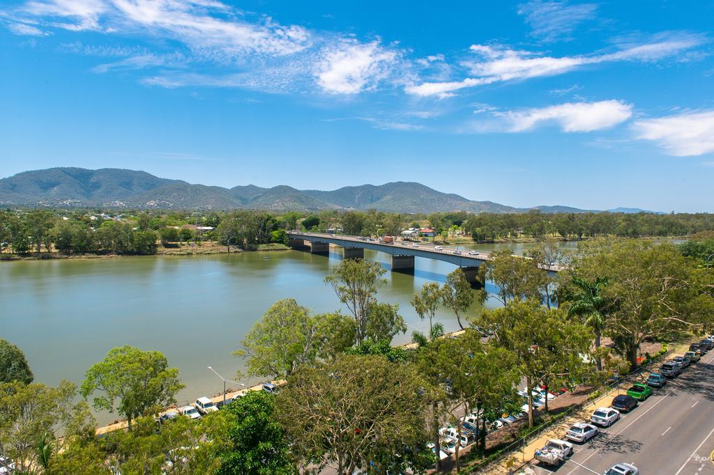 Empire Apartment Hotel Rockhampton Ngoại thất bức ảnh