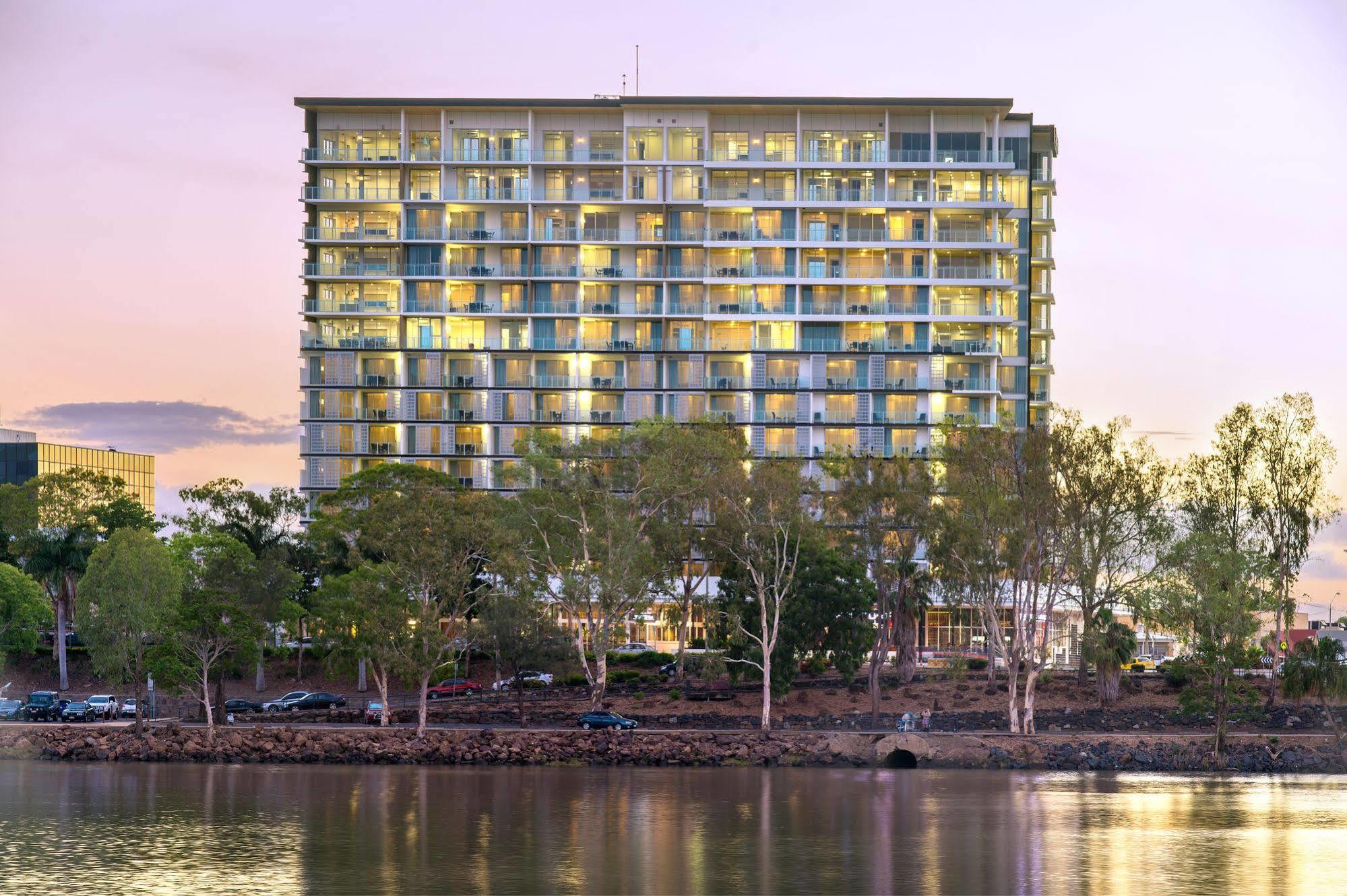 Empire Apartment Hotel Rockhampton Ngoại thất bức ảnh