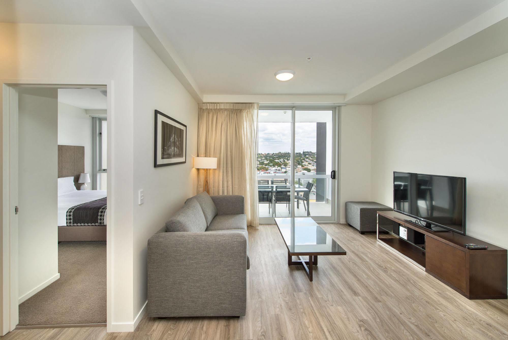 Empire Apartment Hotel Rockhampton Ngoại thất bức ảnh
