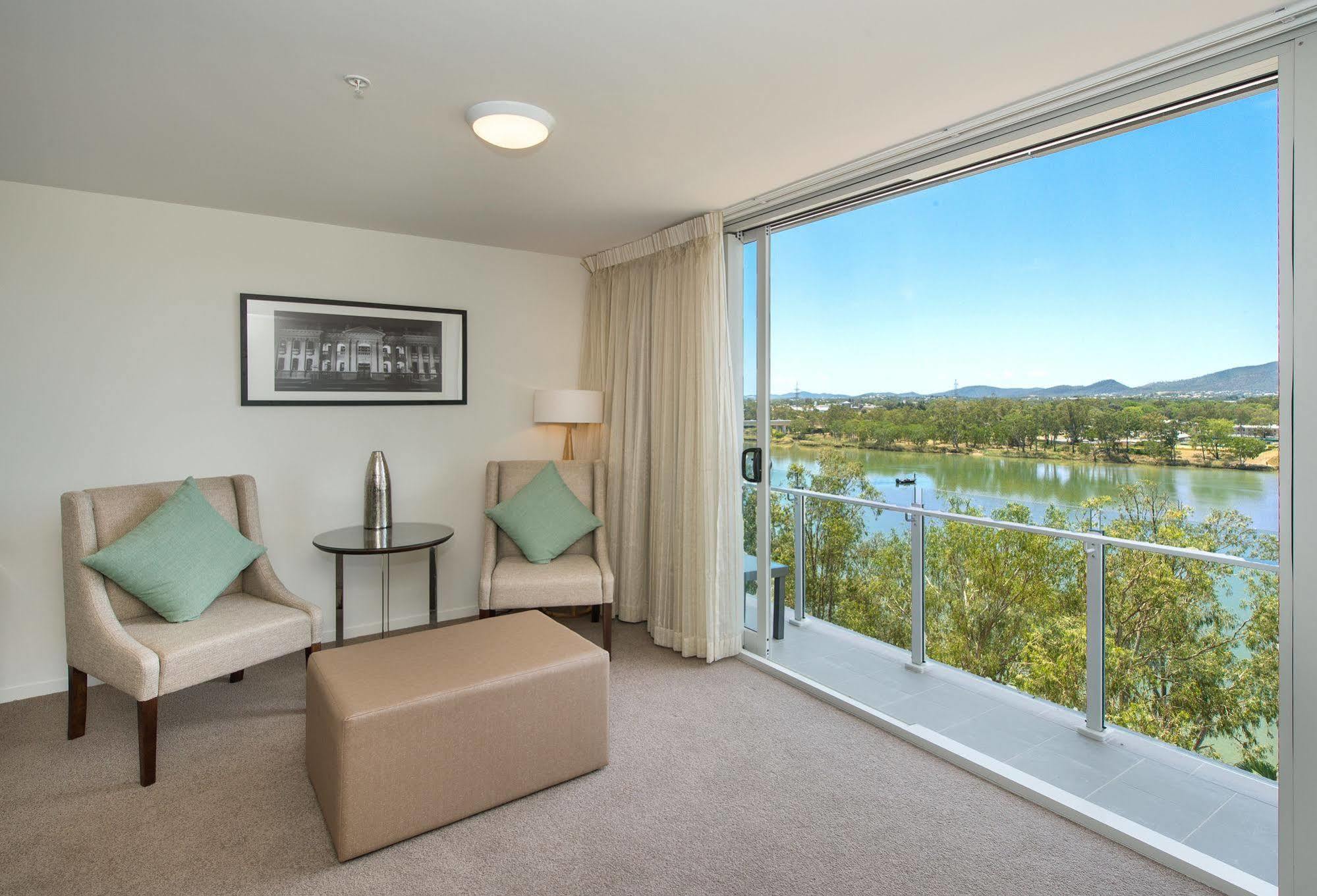 Empire Apartment Hotel Rockhampton Ngoại thất bức ảnh