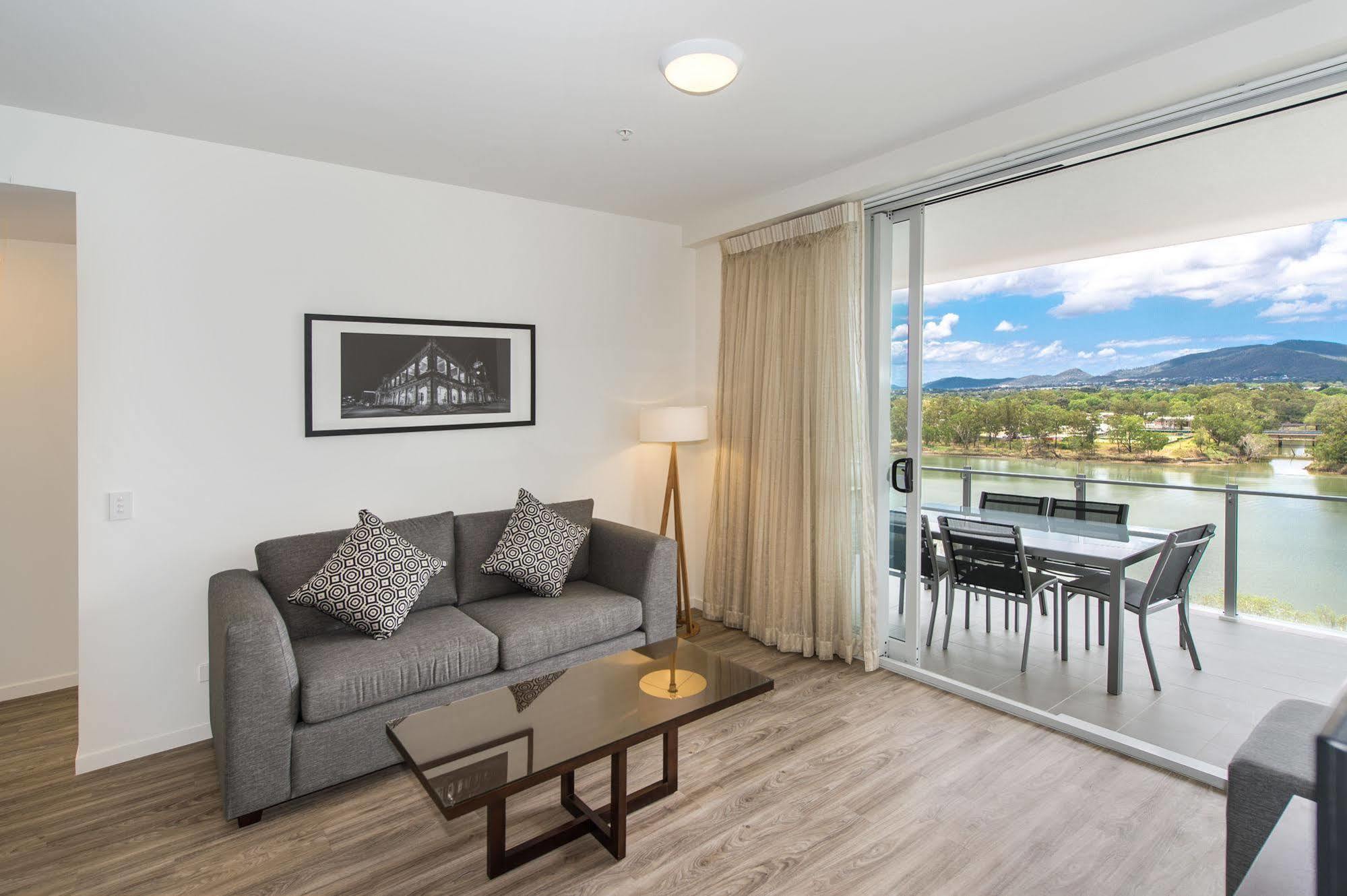 Empire Apartment Hotel Rockhampton Ngoại thất bức ảnh